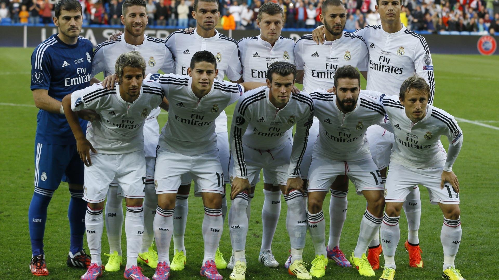 _湖人阵容齐整，誓冲季后赛高峰_，湖人2022阵容